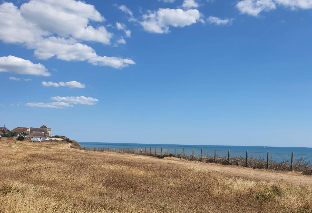 Four Seasons By The Sea Βίλα Peacehaven Εξωτερικό φωτογραφία